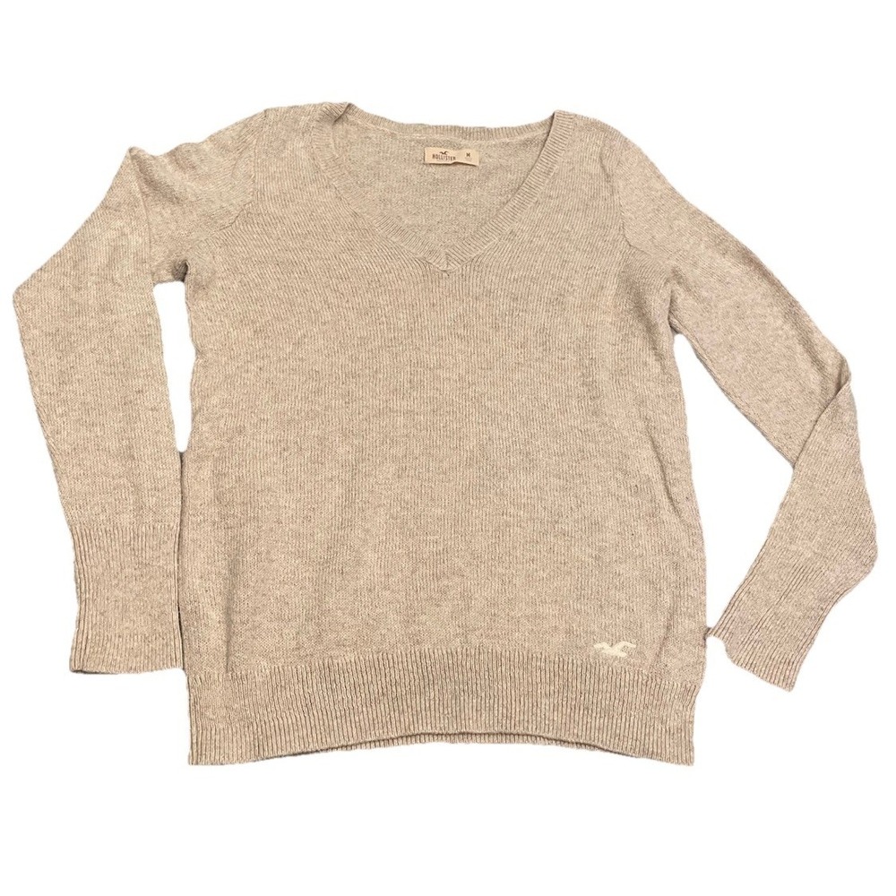 Hollister Women's V-Neck Sweater Medium Beige Preppy Academia Capsule Wardrobe